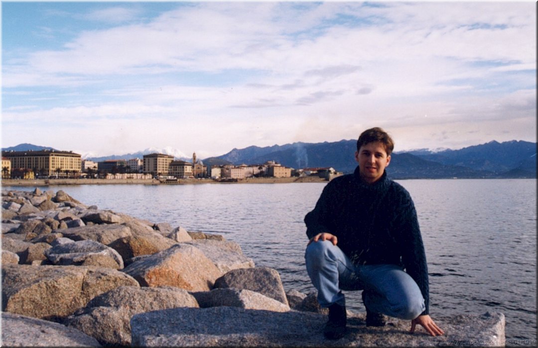 ajaccio et ses celebres cailloux.jpg