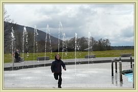 2009_051