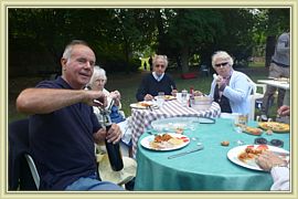 2009_087