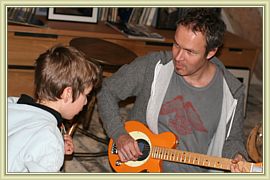 2010_008