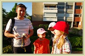 2010_042