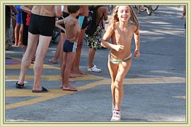 2010_079