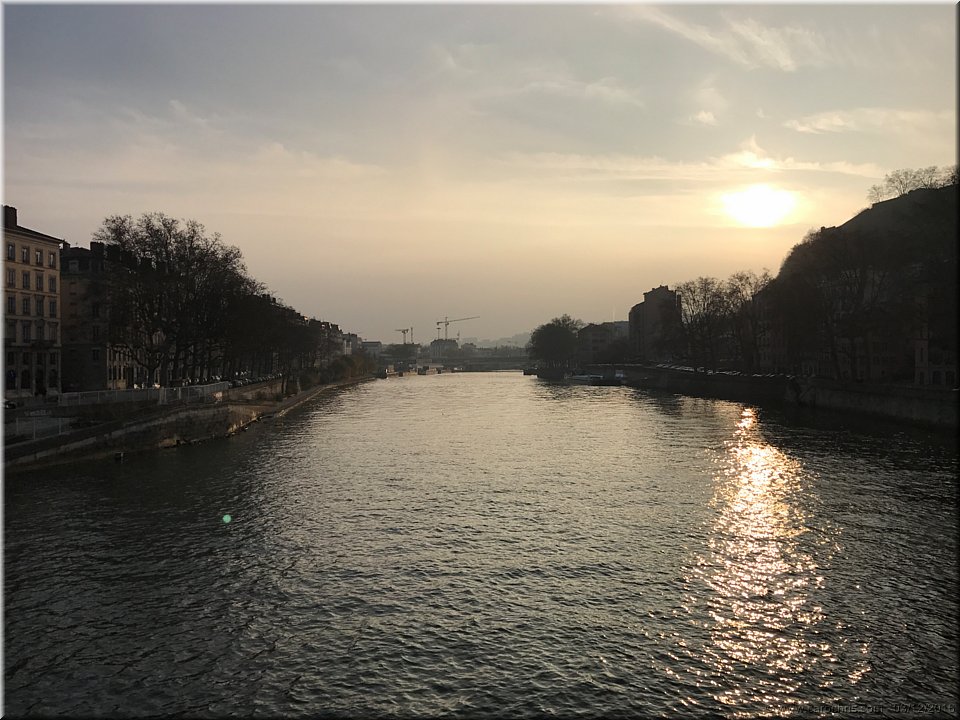 2017_002.jpg