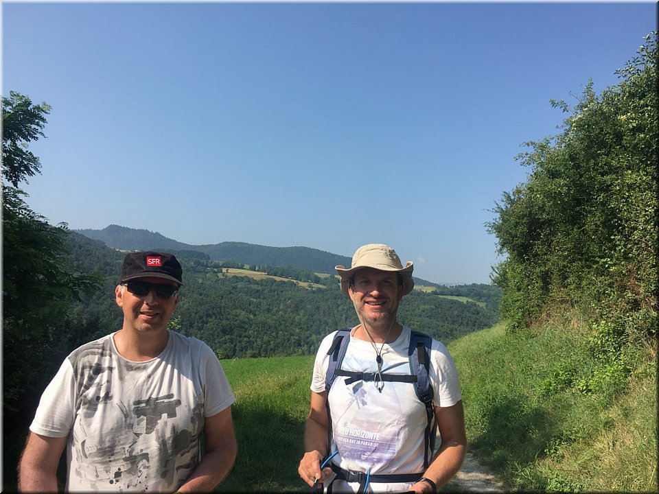 2019_177.jpg