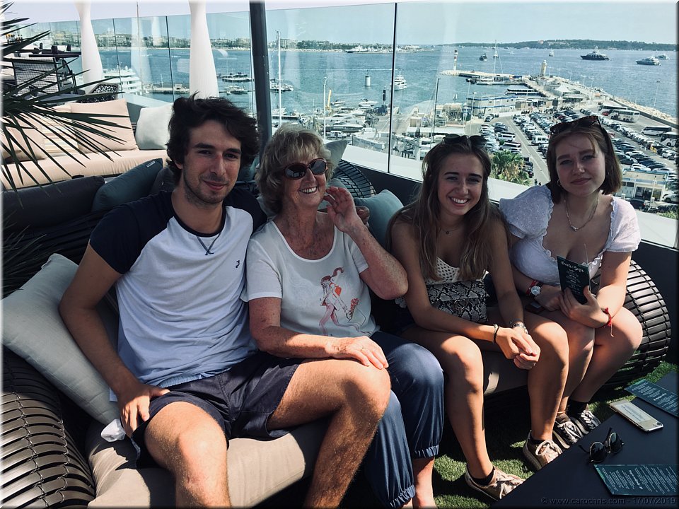 2019_194.jpg