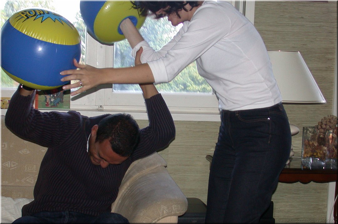 demo de boxe en tenue de ville.jpg