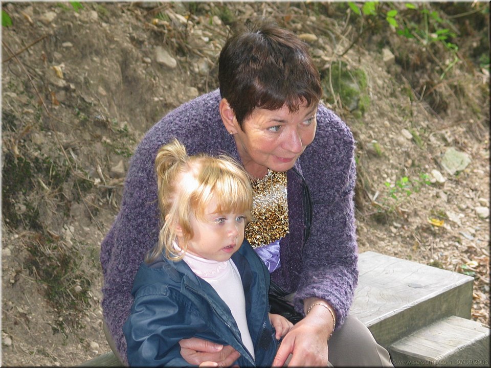 capucine decouvre les loups.jpg