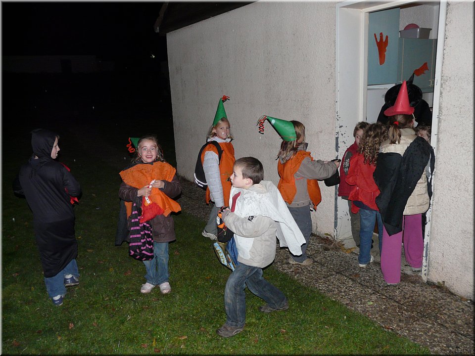 collecte de bonbons pour haloween.jpg