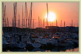 le port en demi-teinte