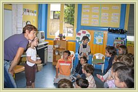 les chenilles en classe