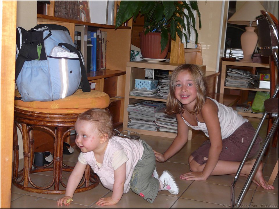cousines coquines.jpg