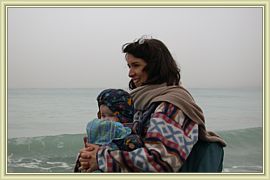 capucine decouvre la mer