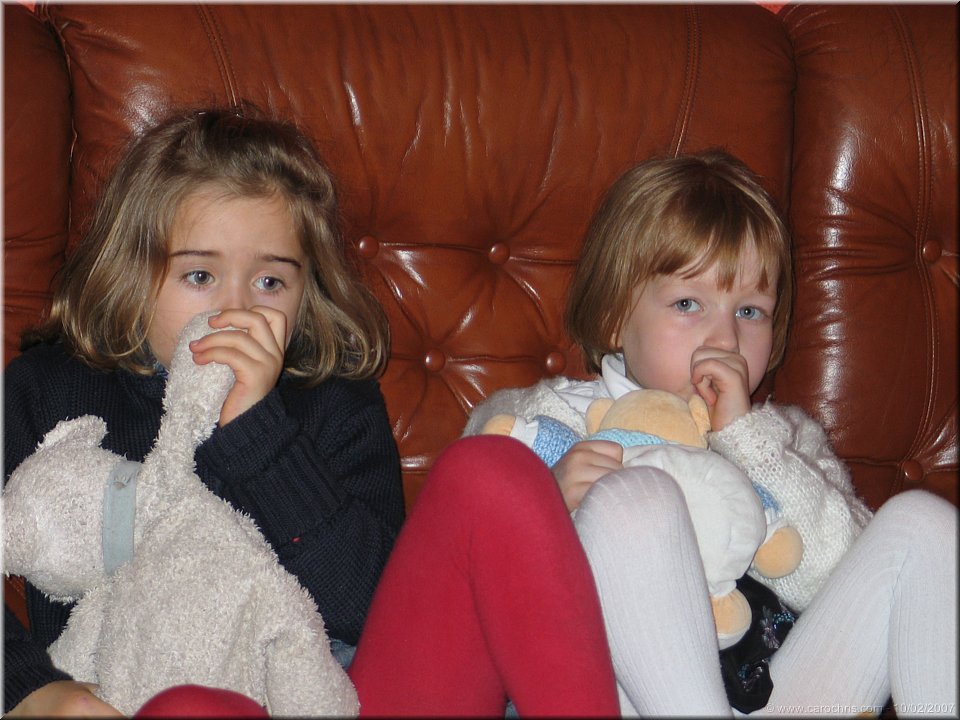 deux grandes filles.jpg