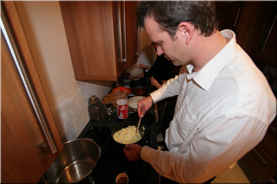 fondue en preparation.jpg