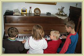 piano a huit mains
