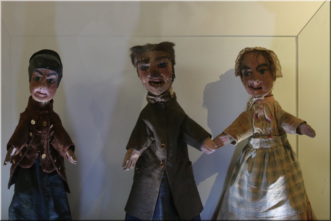 guignol et ses potes.jpg