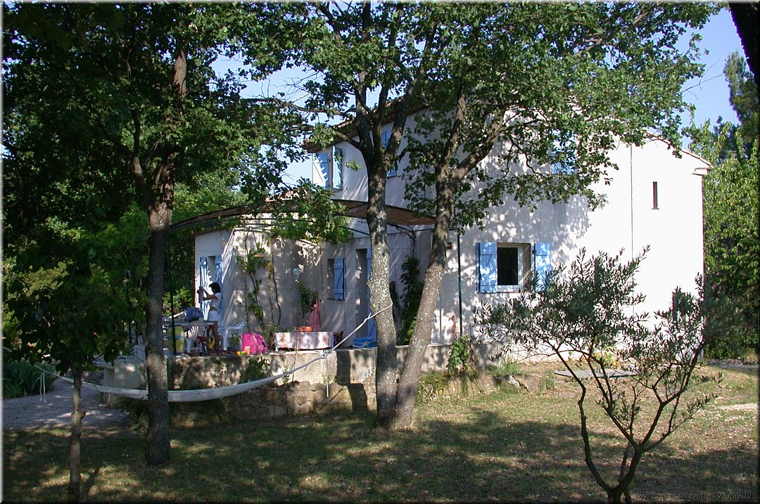 les volets bleus.jpg