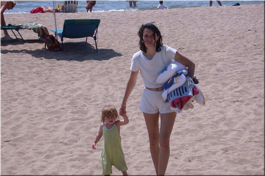 petite marche sur sable chaud.jpg