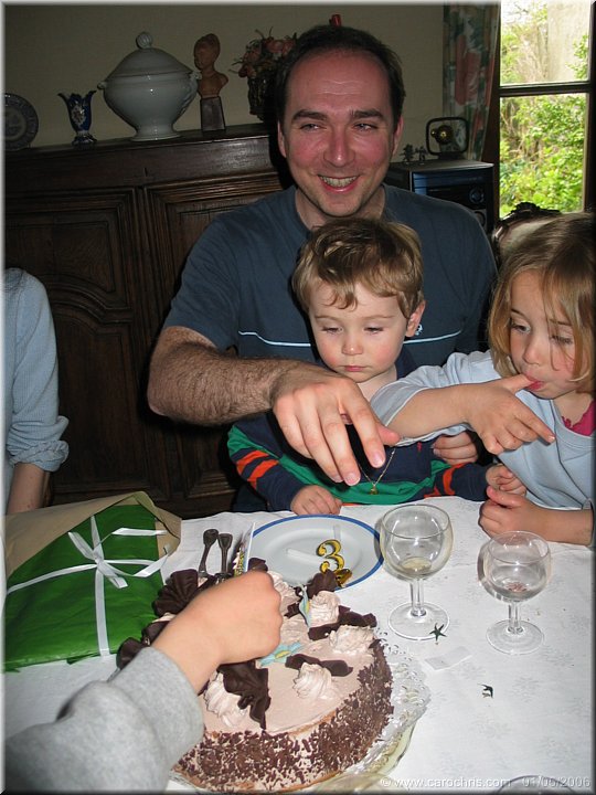 attaque du gateau.jpg