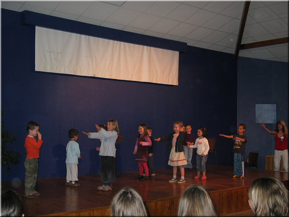 macarena.jpg