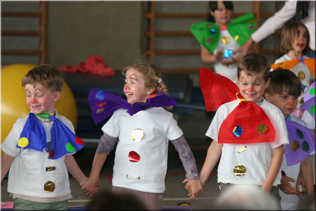 un salut colore.jpg