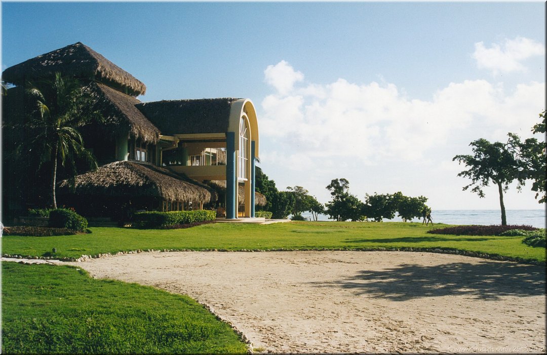 la cantine.jpg